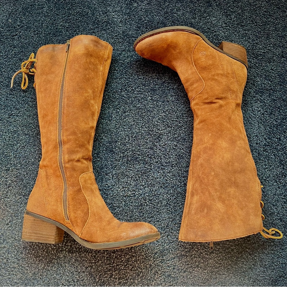 10 women’s Born Tan Suede Tall Boots